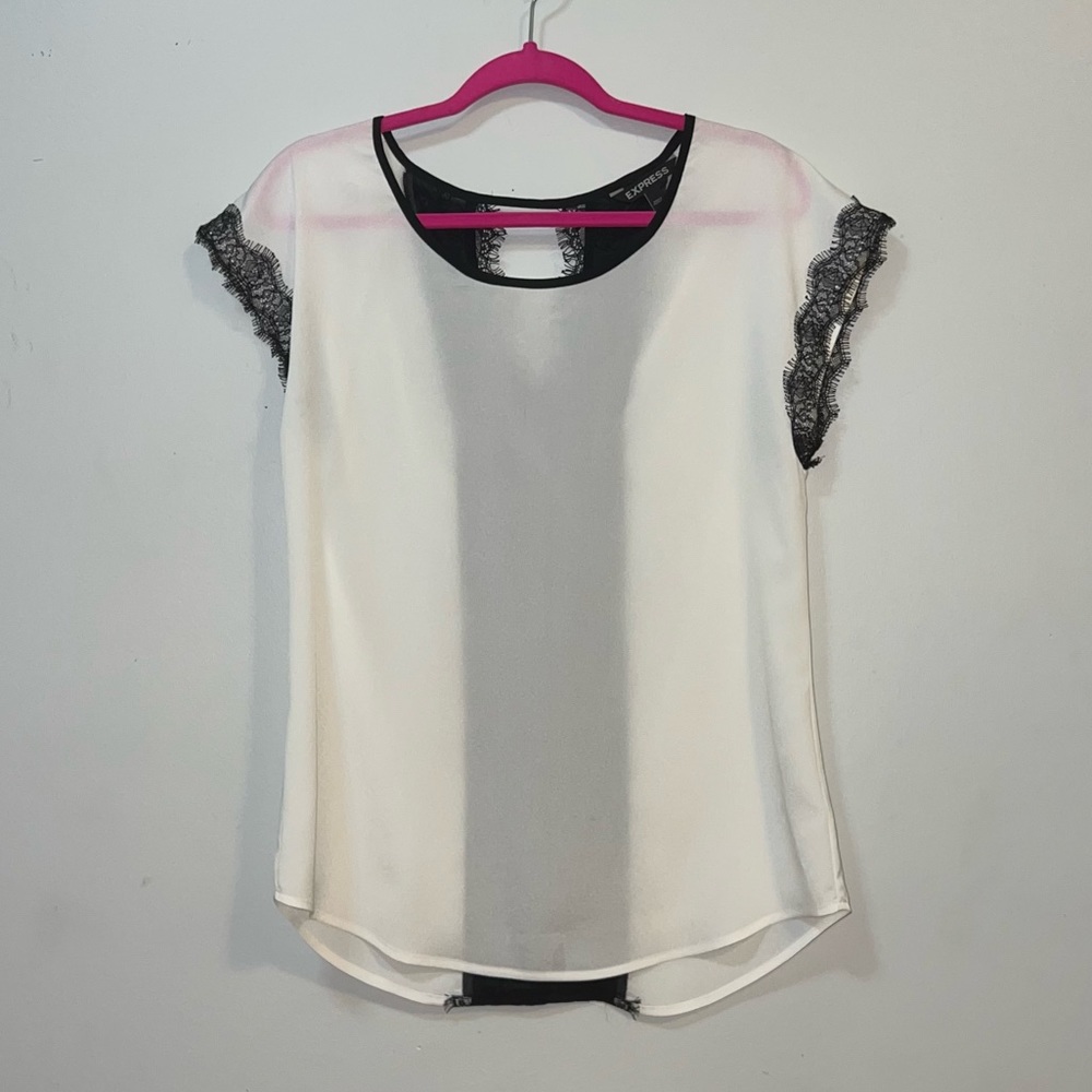 Express Women’s Lace Top | Medium | NWOT